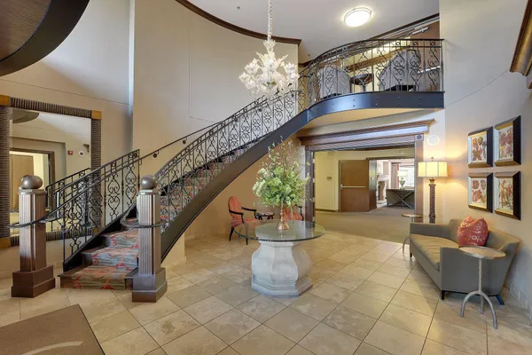 $1,995 | 317 Groveland Avenue, Unit 521, Minneapolis, MN 55403