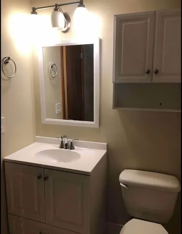 $215,000 | 1125 Pleasant Run Drive, Unit 807, Wheeling, IL 60090