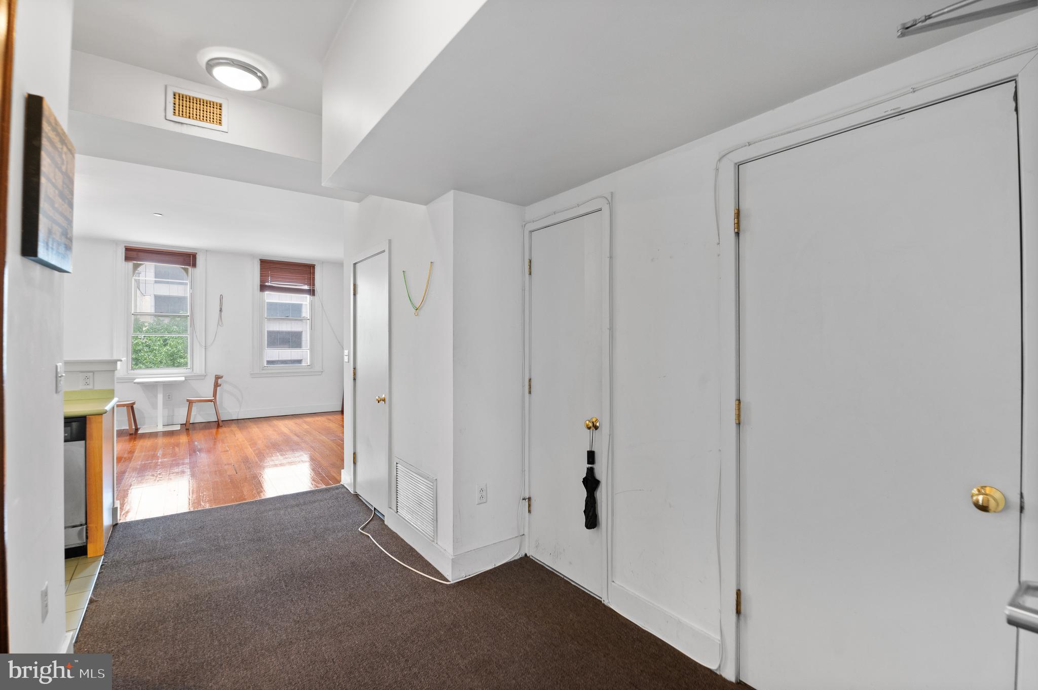 1716 Chestnut Street, Unit 3 Philadelphia, PA 19103 - Photo 12 of 15