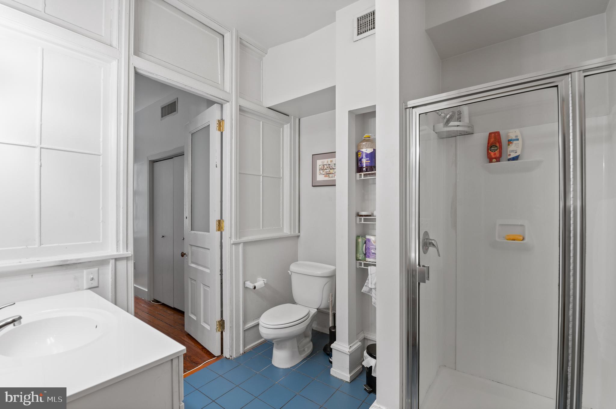 1716 Chestnut Street, Unit 3 Philadelphia, PA 19103 - Photo 9 of 15