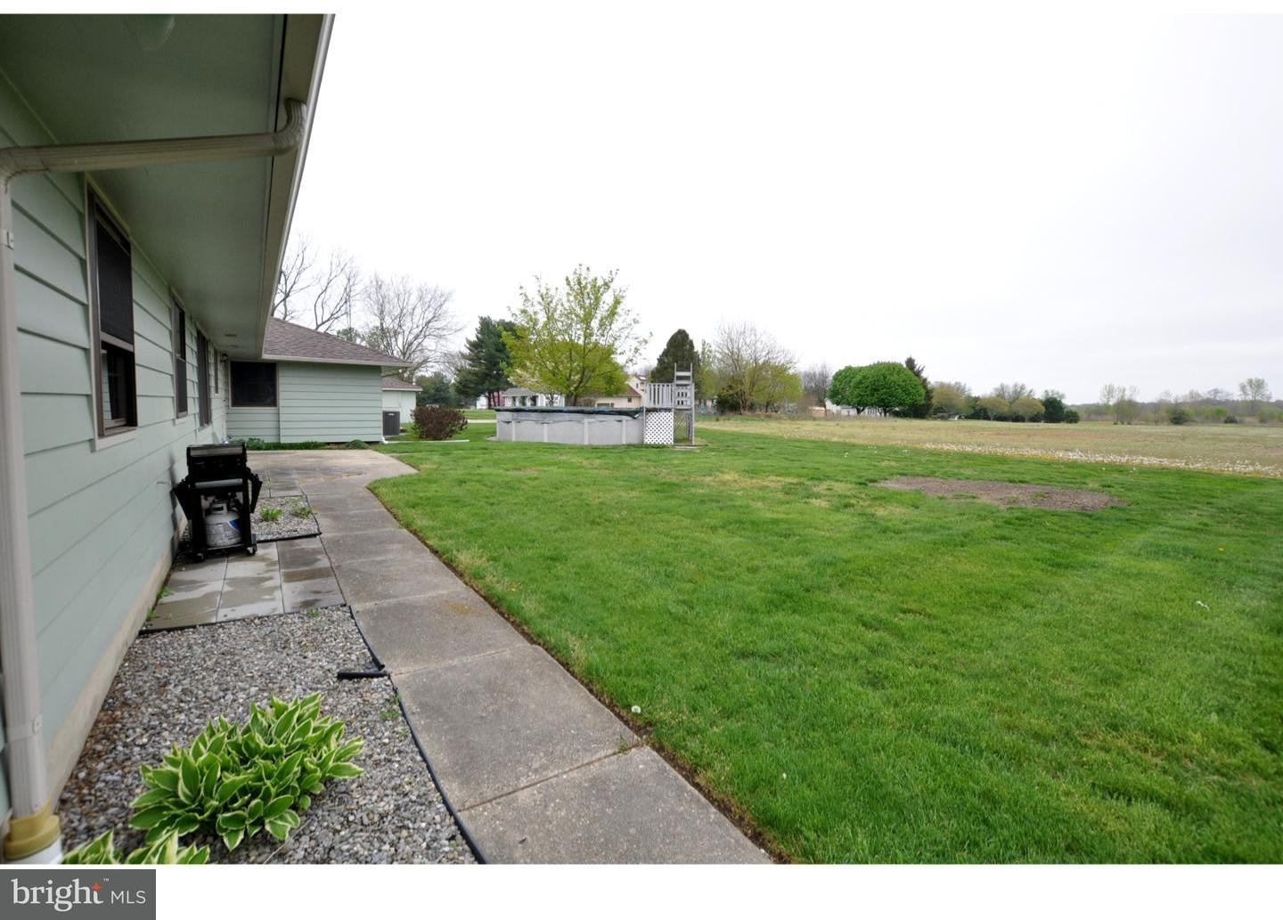 122 Newbolds Corner Road Southampton, NJ 08088 - Photo 3 of 25 Gallery Image 3
