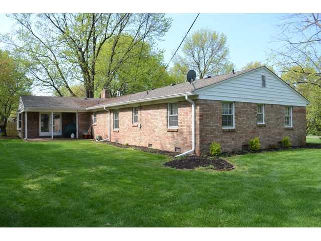 6453 Graham Road Indianapolis, IN 46220 - Photo 11 of 13 Gallery Image 11