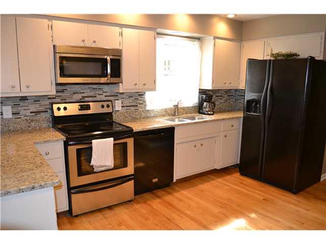 6453 Graham Road Indianapolis, IN 46220 - Photo 3 of 13 Gallery Image 3
