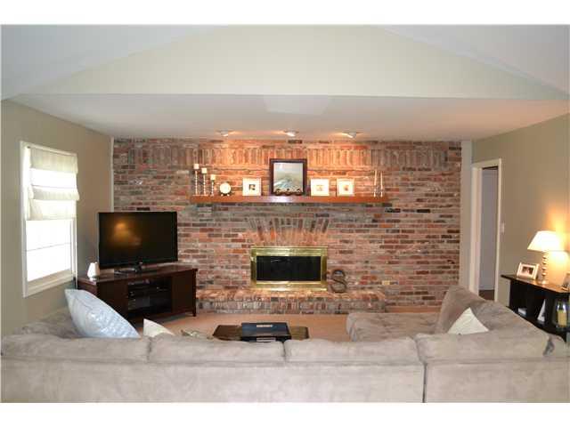 6453 Graham Road Indianapolis, IN 46220 - Photo 4 of 13 Gallery Image 4