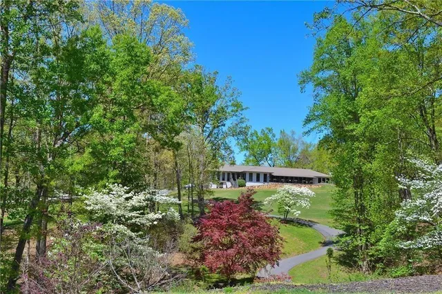 $375,000 | 1379 Little Hendricks Mountain Road, Jasper, GA 30143