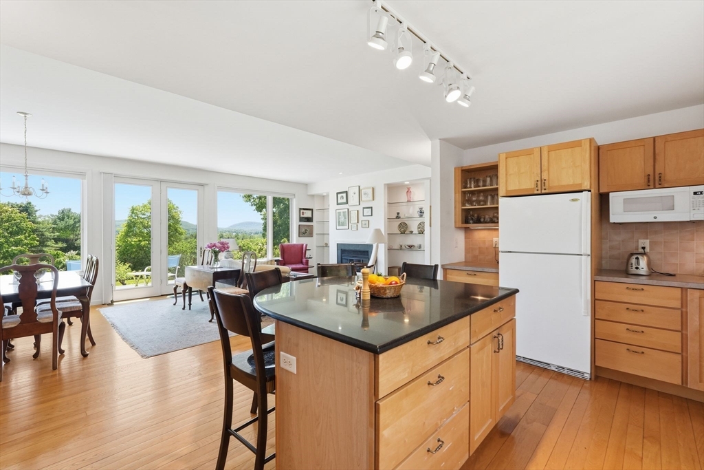 481 Station Road Amherst, MA 01002 - Photo 16 of 42