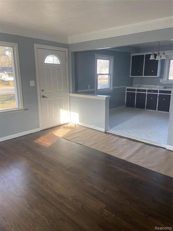 6211 Beech Daly Road Taylor, MI 48180 - Photo 3 of 8