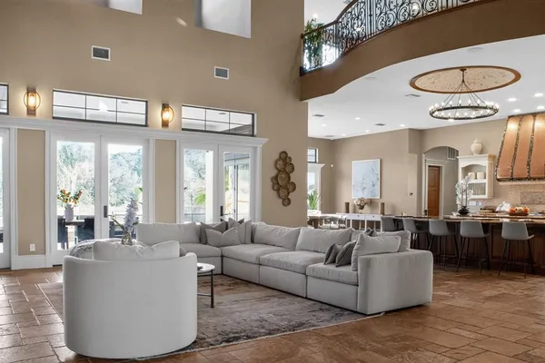 $4,200,000 | 10641 Broadland Pass, Thonotosassa, FL 33592