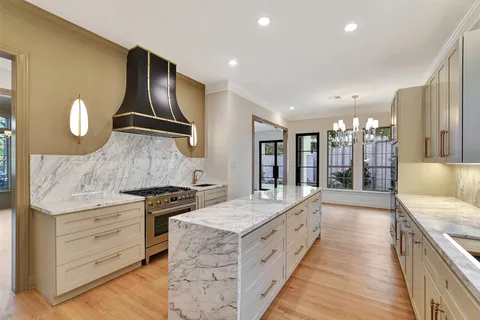 $2,000,000 | 74 Briar Hollow Lane, Houston, TX 77027