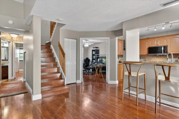 $3,100 | 301 Southwest 158th Terrace, Unit 204, Pembroke Pines, FL 33027