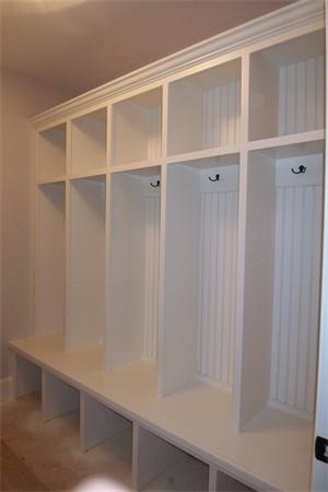 83 Harding Street Medfield, MA 02052 - Photo 15 of 30 Gallery Image 15