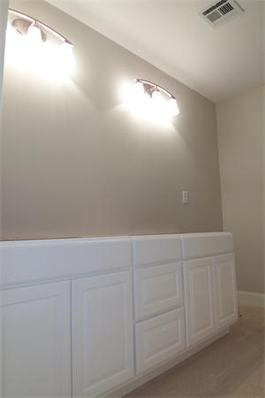 83 Harding Street Medfield, MA 02052 - Photo 21 of 30 Gallery Image 21