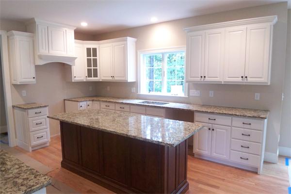 83 Harding Street Medfield, MA 02052 - Photo 8 of 30 Gallery Image 8