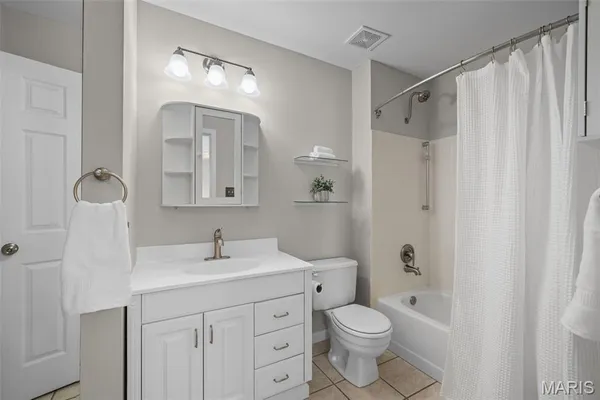 $265,000 | 2319 Sandalwood Creek Court, Wildwood, MO 63038
