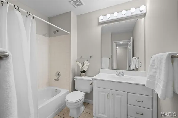 $265,000 | 2319 Sandalwood Creek Court, Wildwood, MO 63038