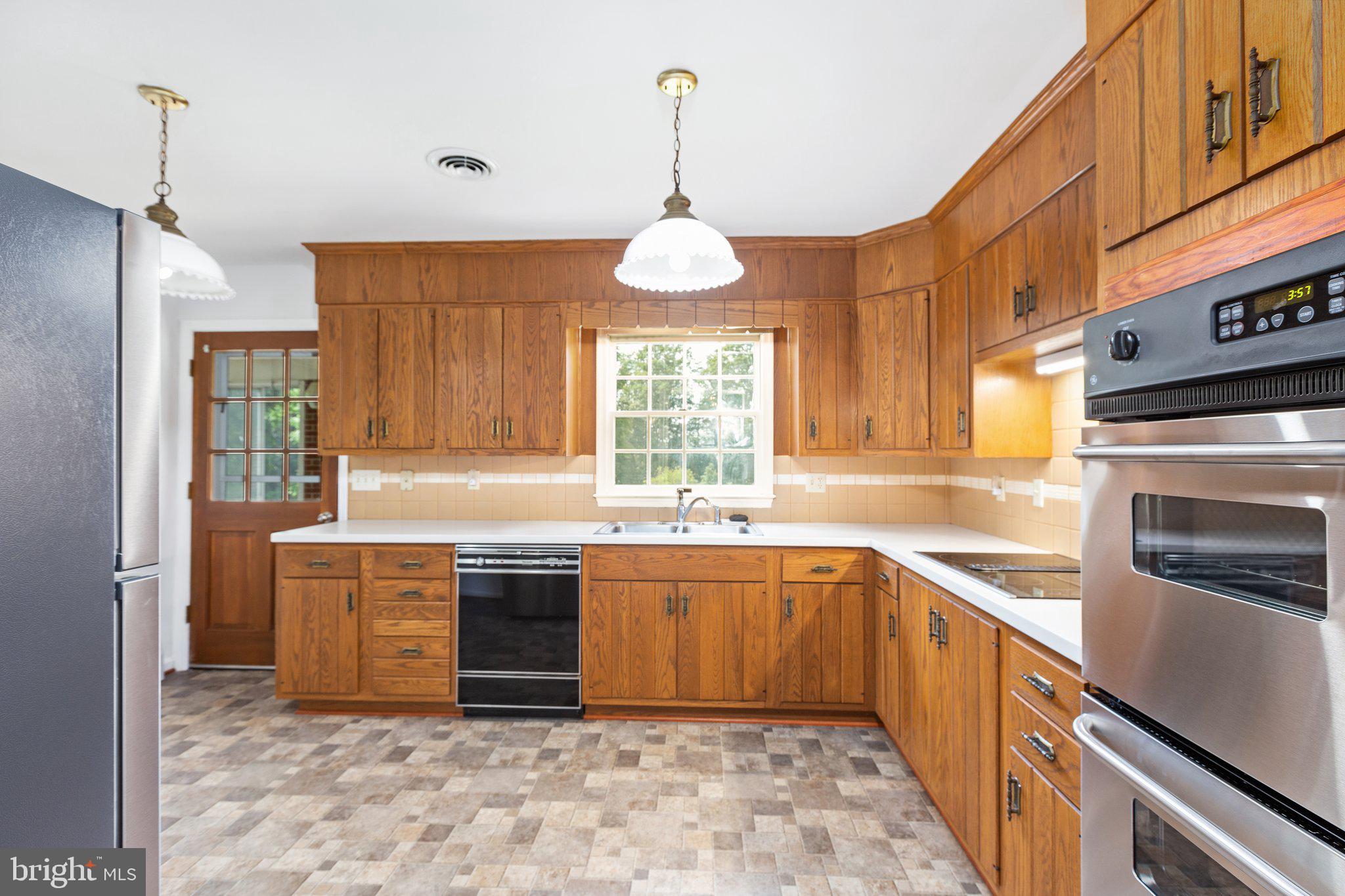 71 Cosner Road Louisa, VA 23093 - Photo 18 of 82 Kitchen