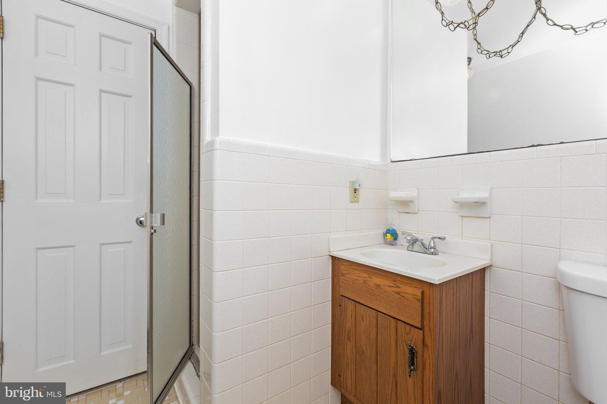 71 Cosner Road Louisa, VA 23093 - Photo 36 of 82 Downstairs Full Bathroom