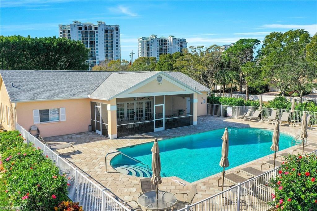 773 Wiggins Lake Drive, Unit 101 Naples, FL 34110 - Photo 37 of 40