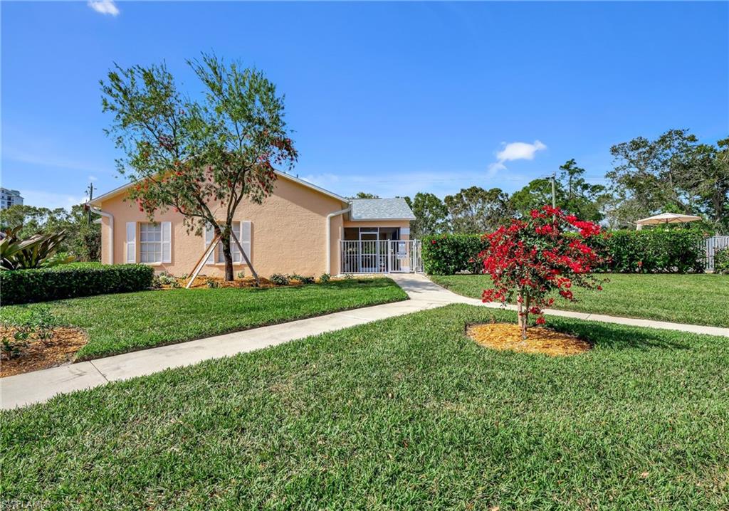 773 Wiggins Lake Drive, Unit 101 Naples, FL 34110 - Photo 38 of 40