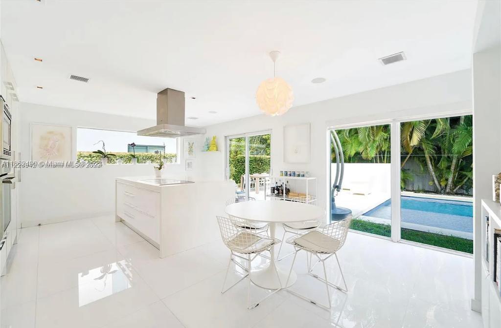 475 Woodcrest Road Key Biscayne, FL 33149 - Photo 11 of 27