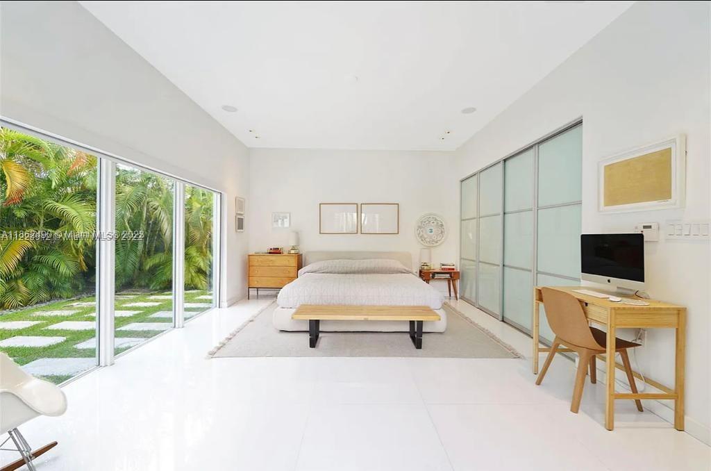 475 Woodcrest Road Key Biscayne, FL 33149 - Photo 18 of 27