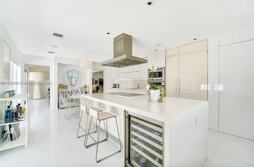 475 Woodcrest Road Key Biscayne, FL 33149 - Photo 9 of 27