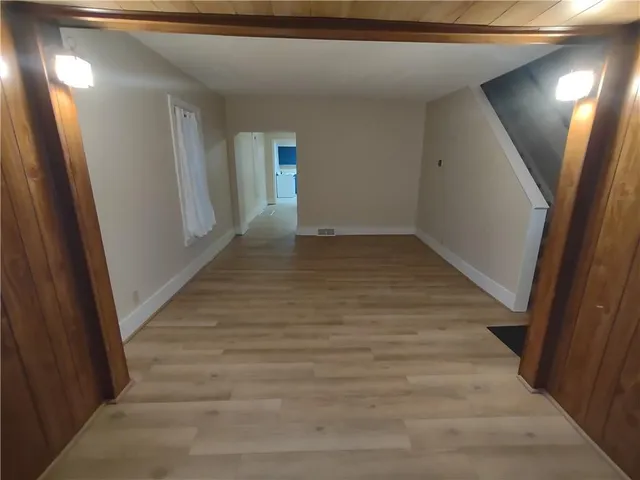 $950 | 722 Crescent Avenue, Ellwood City, PA 16117