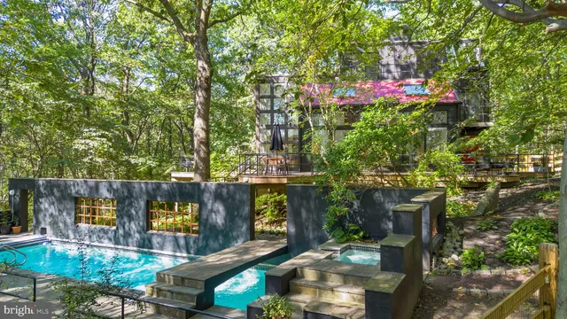 $1,750,000 | 2905 Ash Mill Road, Doylestown, PA 18902