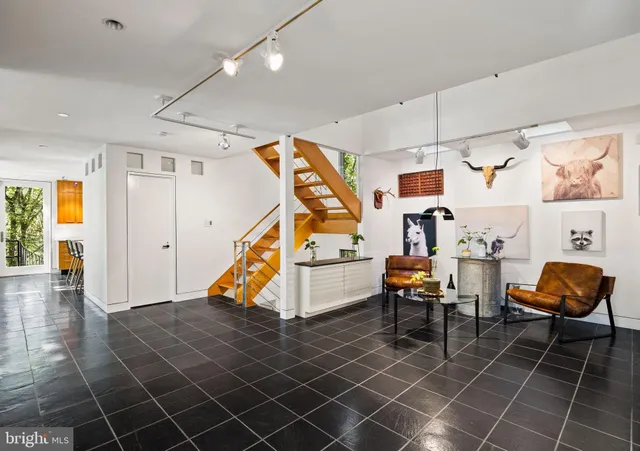 $1,750,000 | 2905 Ash Mill Road, Doylestown, PA 18902