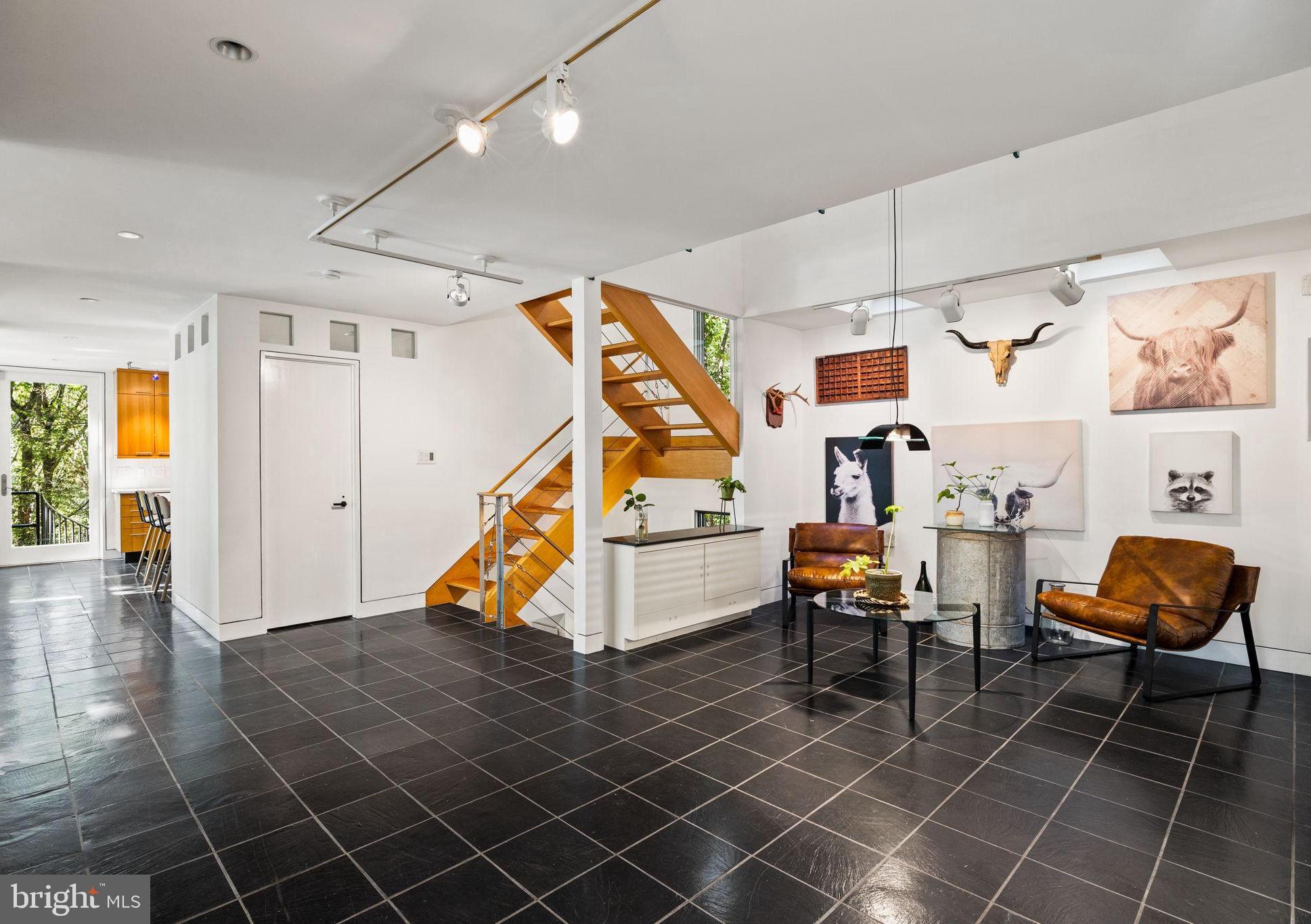 2905 Ash Mill Road Doylestown, PA 18902 - Photo 10 of 74