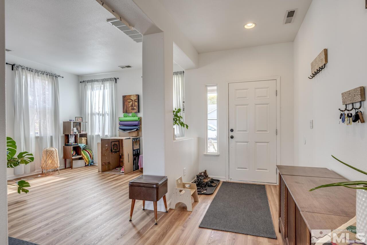 895 North University Reno, NV 89512 - Photo 6 of 34 Photo 6