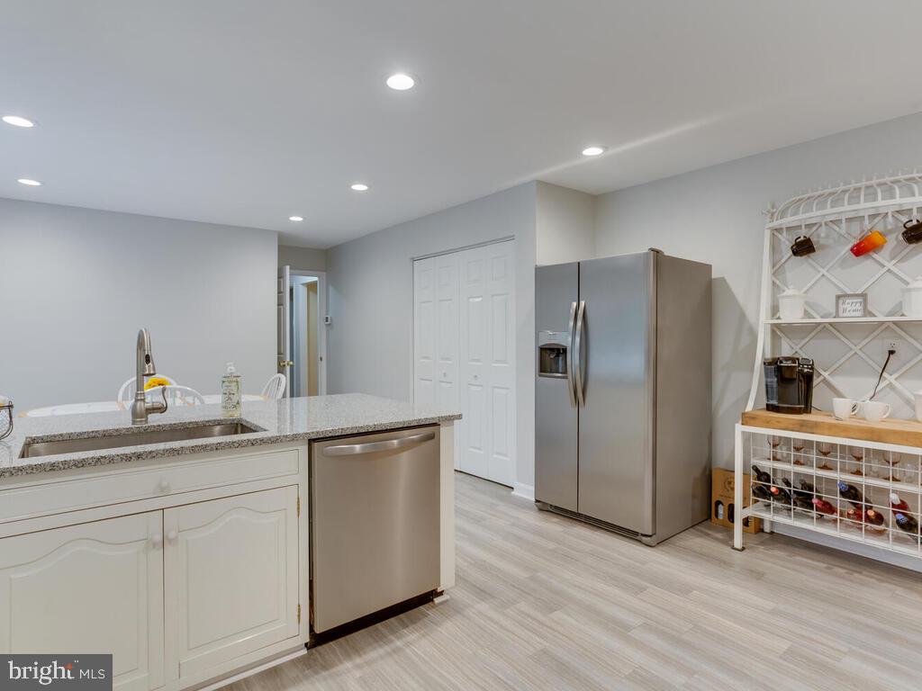 3619 Carrollton Road Upperco, MD 21155 - Photo 18 of 82 Laminate flooring, SS appliances
