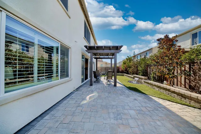 $759,950 | 18471 Jennings Drive, Lathrop, CA 95330