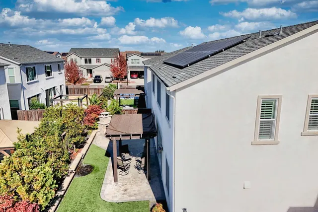 $759,950 | 18471 Jennings Drive, Lathrop, CA 95330