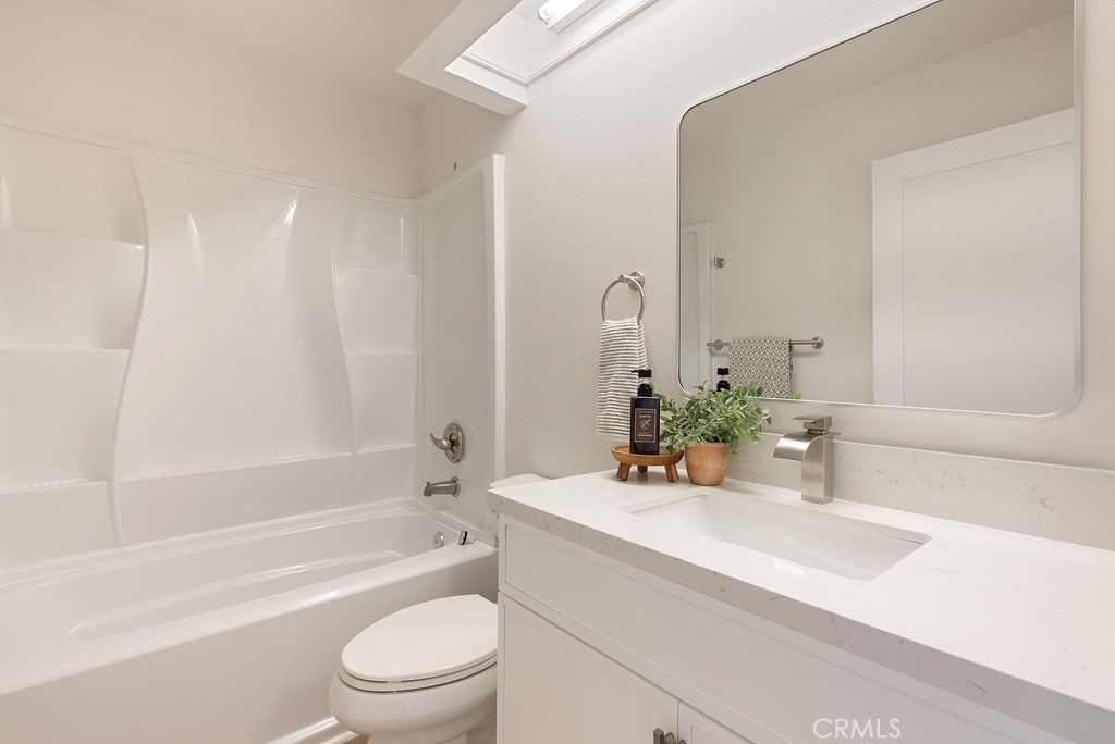 820 West Compton Boulevard, Unit 24 Compton, CA 90220 - Photo 16 of 24