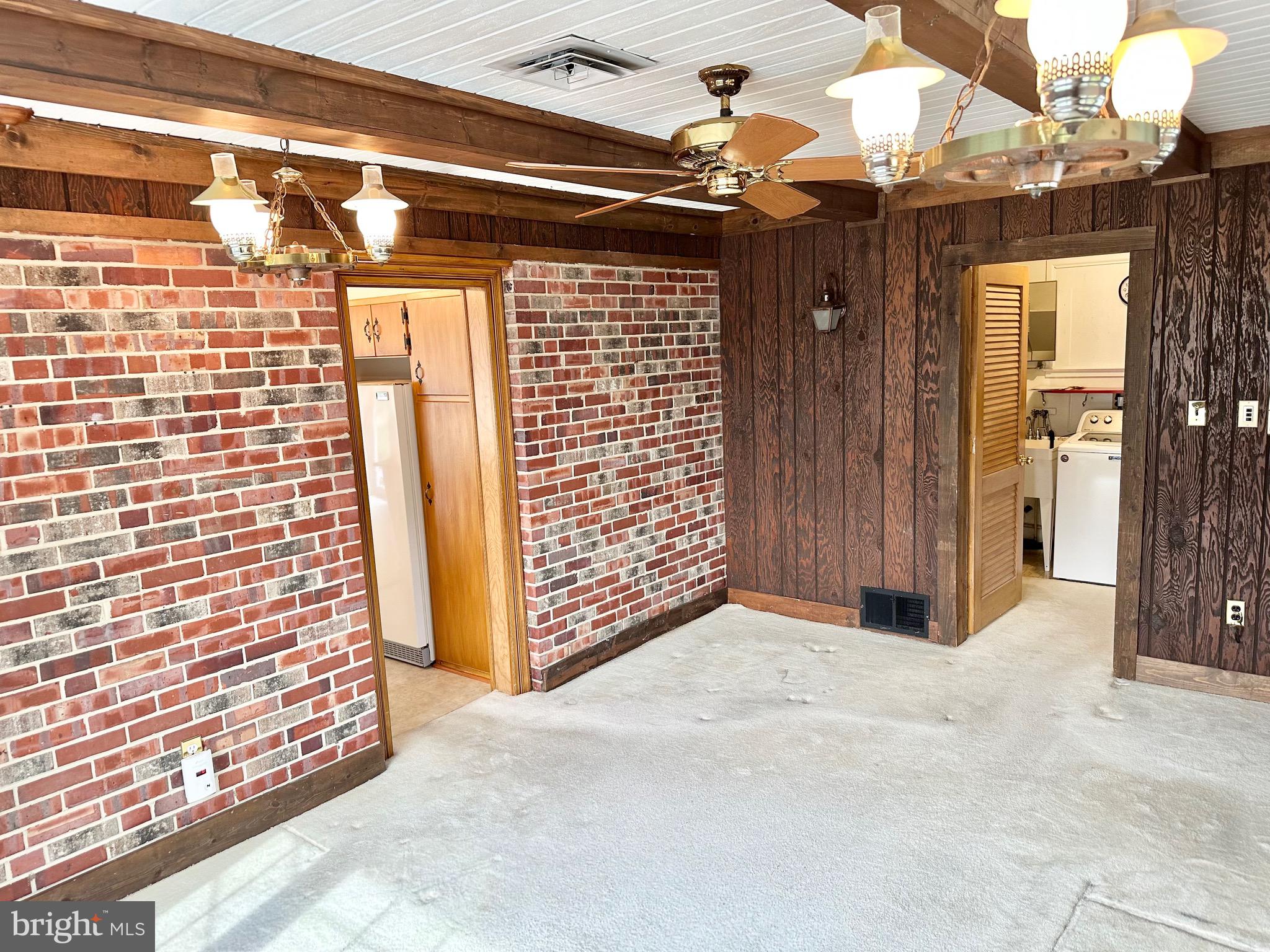 7910 Ellet Road Springfield, VA 22151 - Photo 12 of 47 Family Room