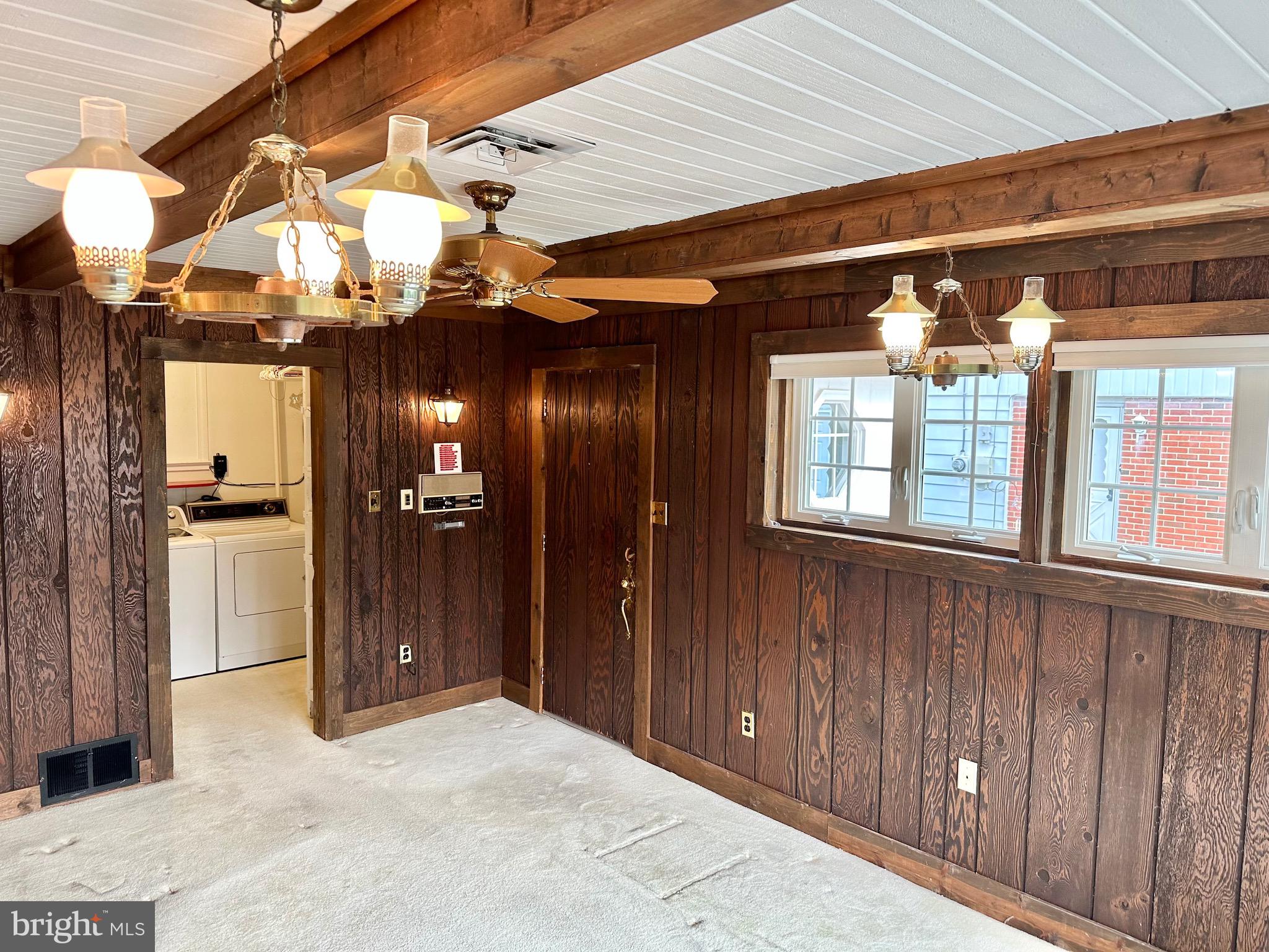 7910 Ellet Road Springfield, VA 22151 - Photo 14 of 47 Family Room