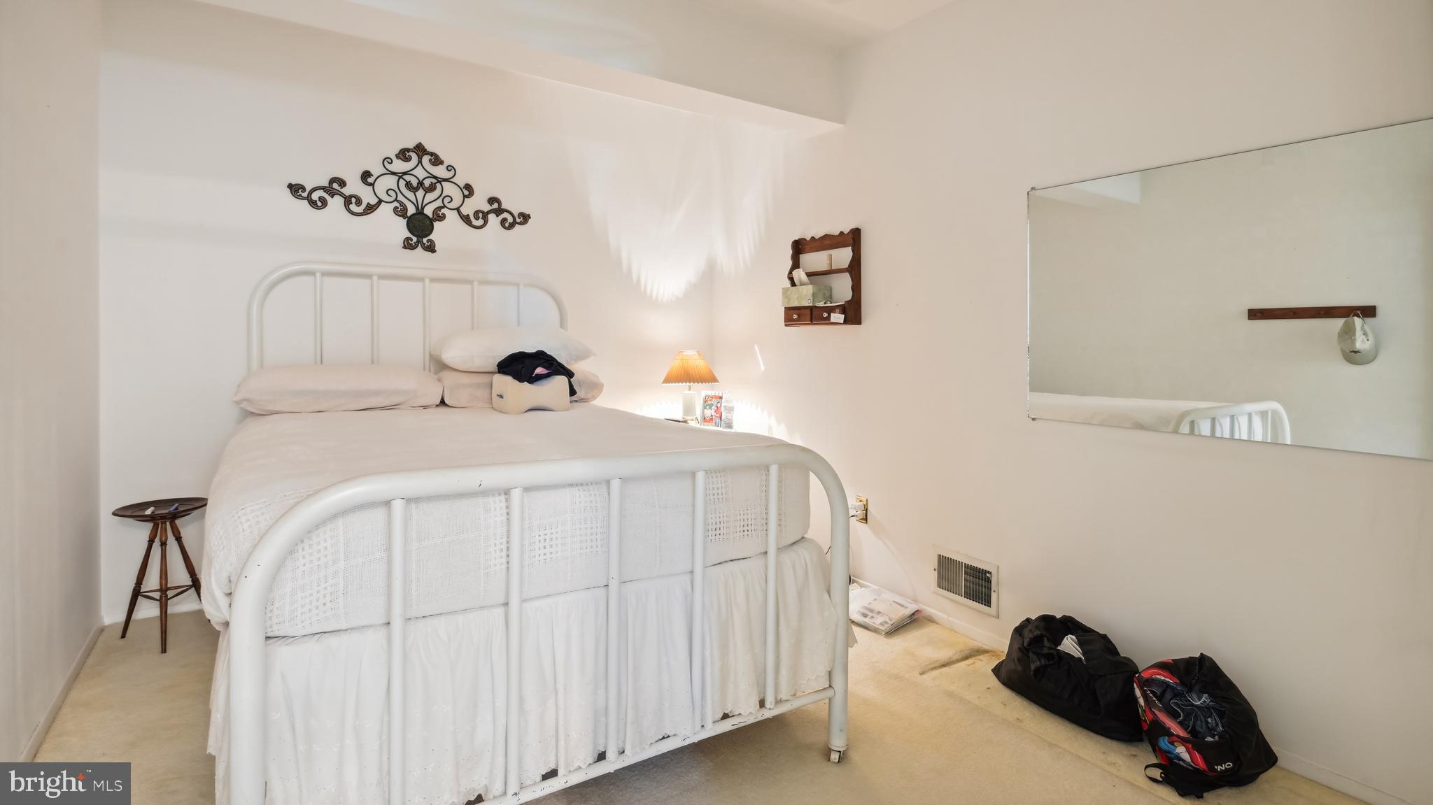 7910 Ellet Road Springfield, VA 22151 - Photo 27 of 47 Bedroom 3