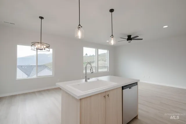 $404,990 | 239 Caribou Court, Horseshoe Bend, ID 83629