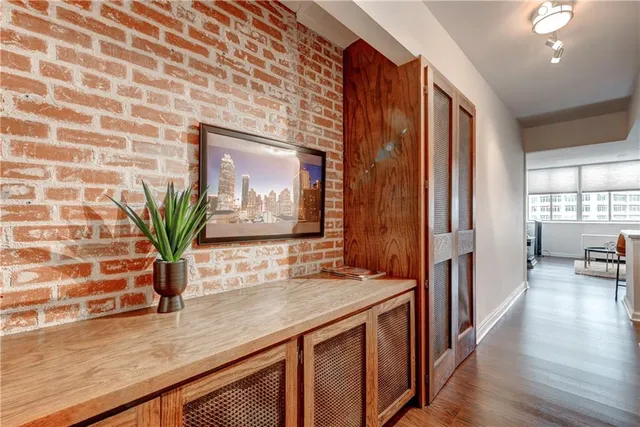 $155,500 | 215 Piedmont Avenue Northeast, Unit 1110, Atlanta, GA 30308