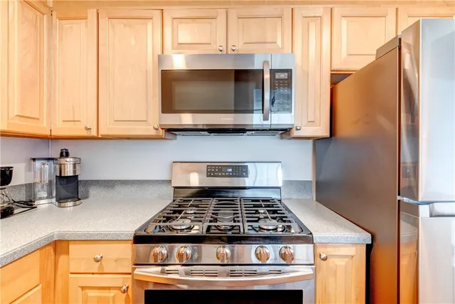 $155,500 | 215 Piedmont Avenue Northeast, Unit 1110, Atlanta, GA 30308