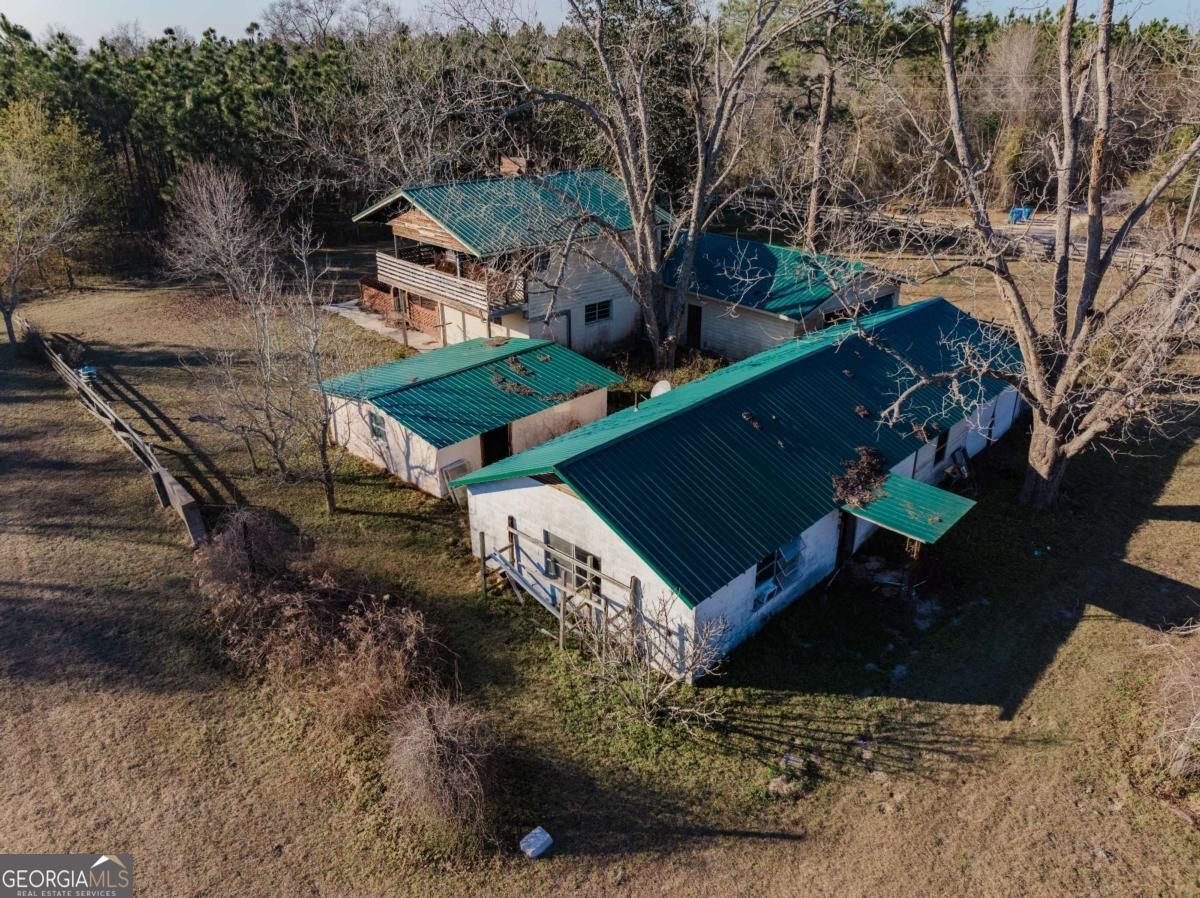 858 Hoke Ogden Road Odum, GA 31555 - Photo 11 of 23