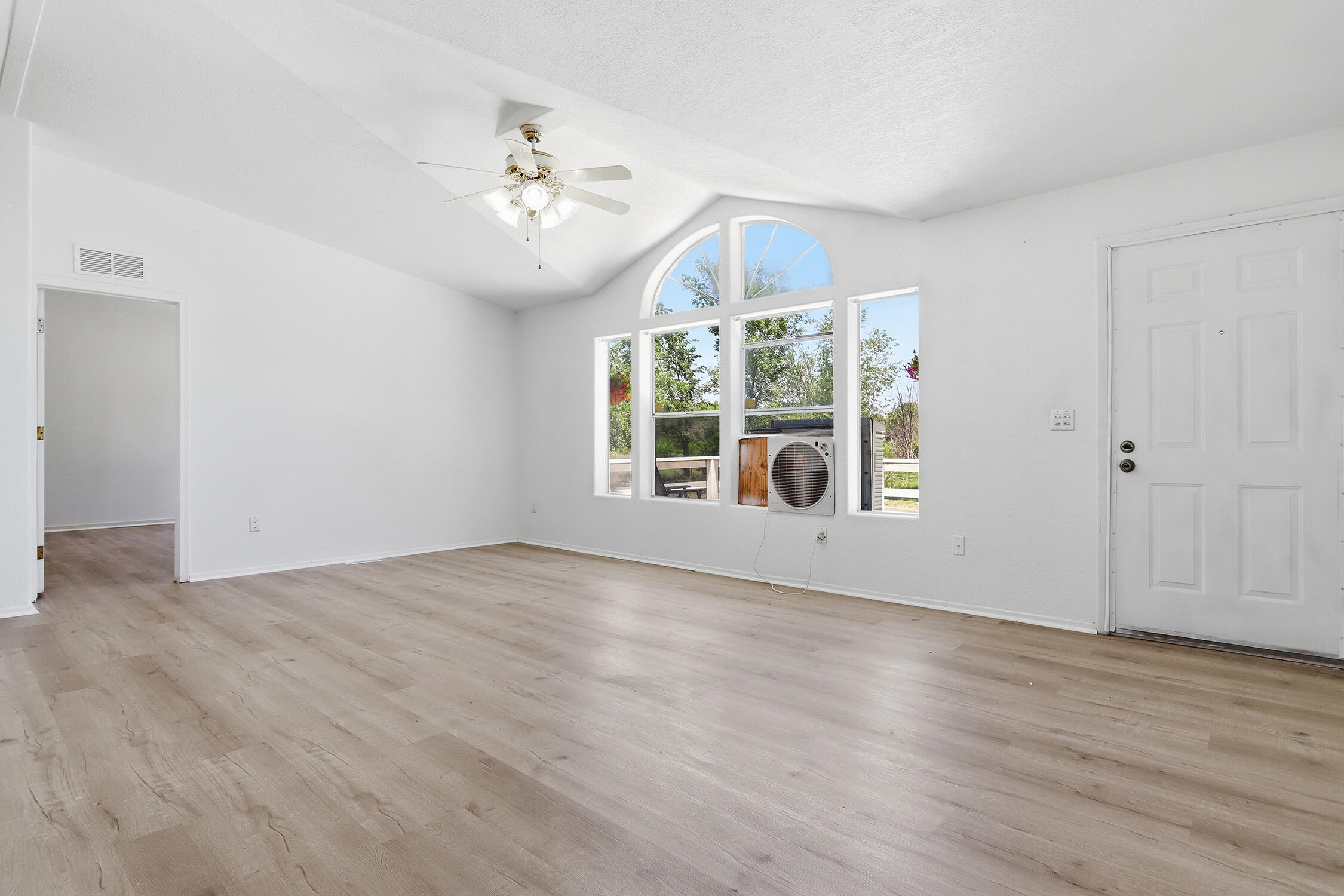 75 Romer Road South Jarales, NM 87023 - Photo 24 of 44 Gallery Image 24
