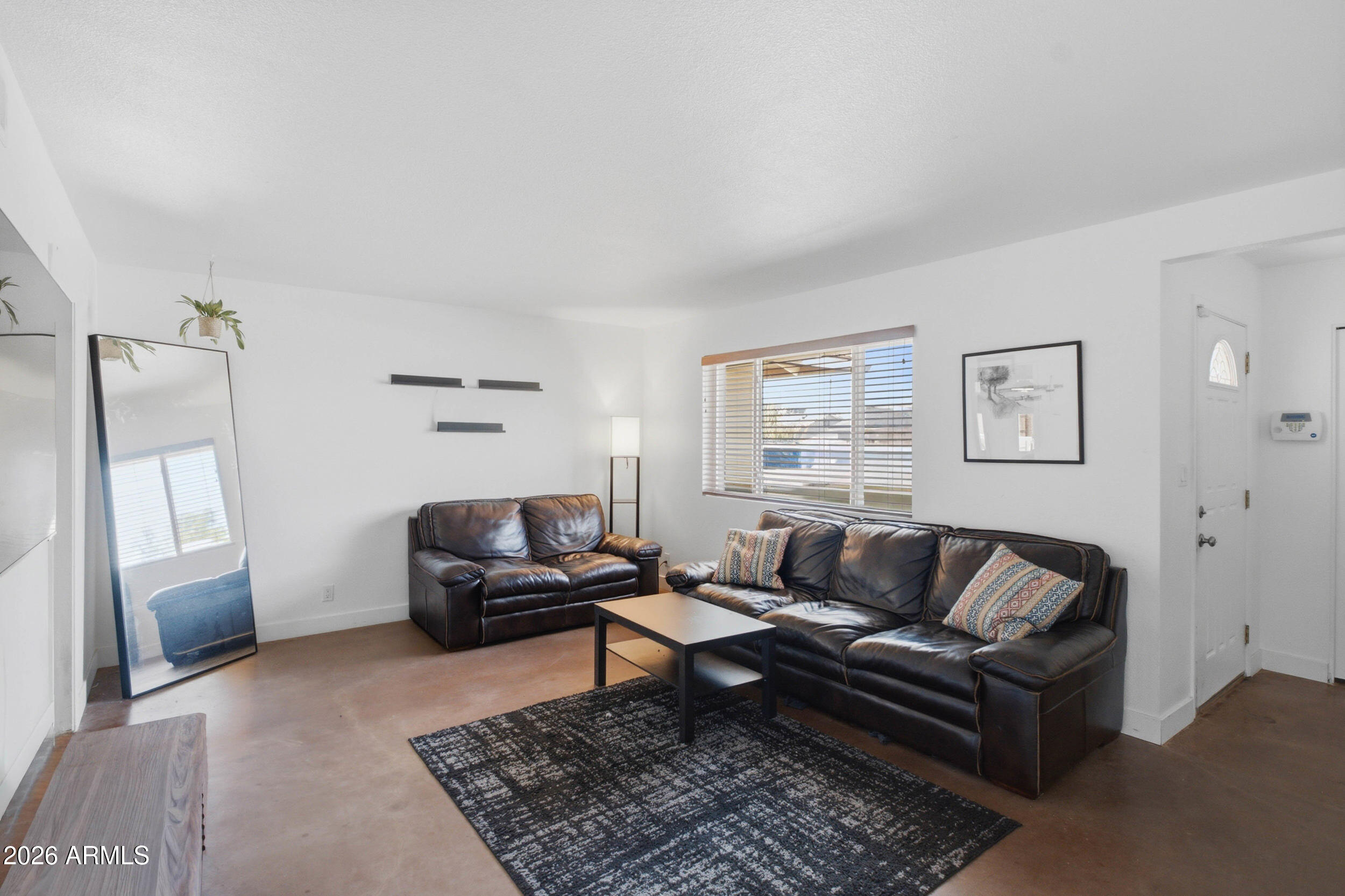 817 West Romo Jones Street Tempe, AZ 85281 - Photo 4 of 21 3_817 w romo jones st-4