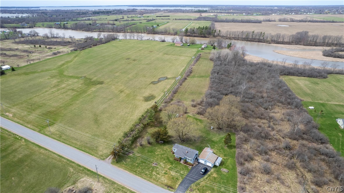 25871 Moffatt Road Lyme, NY 13634 - Photo 6 of 23