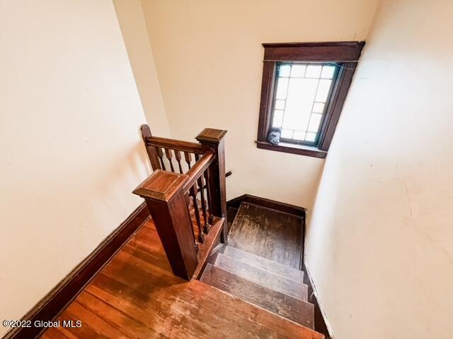 210 Robinson Street Schenectady, NY 12304 - Photo 16 of 30 IMG_0283
