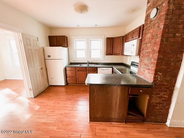 210 Robinson Street Schenectady, NY 12304 - Photo 26 of 30 IMG_0293