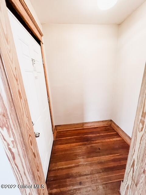 210 Robinson Street Schenectady, NY 12304 - Photo 7 of 30 IMG_0272
