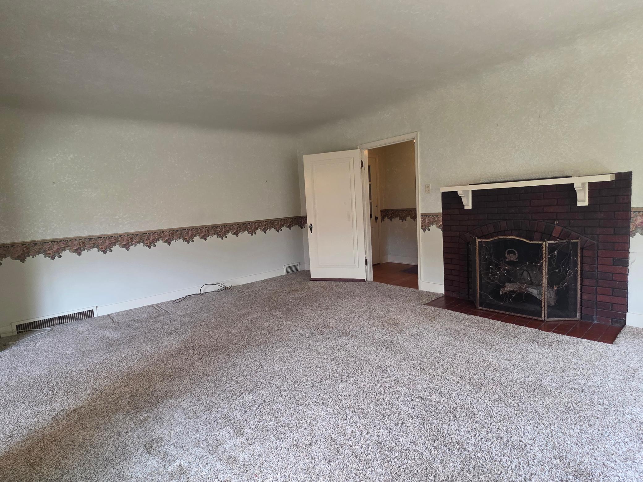 412 Main Street West Pipestone, MN 56164 - Photo 5 of 61