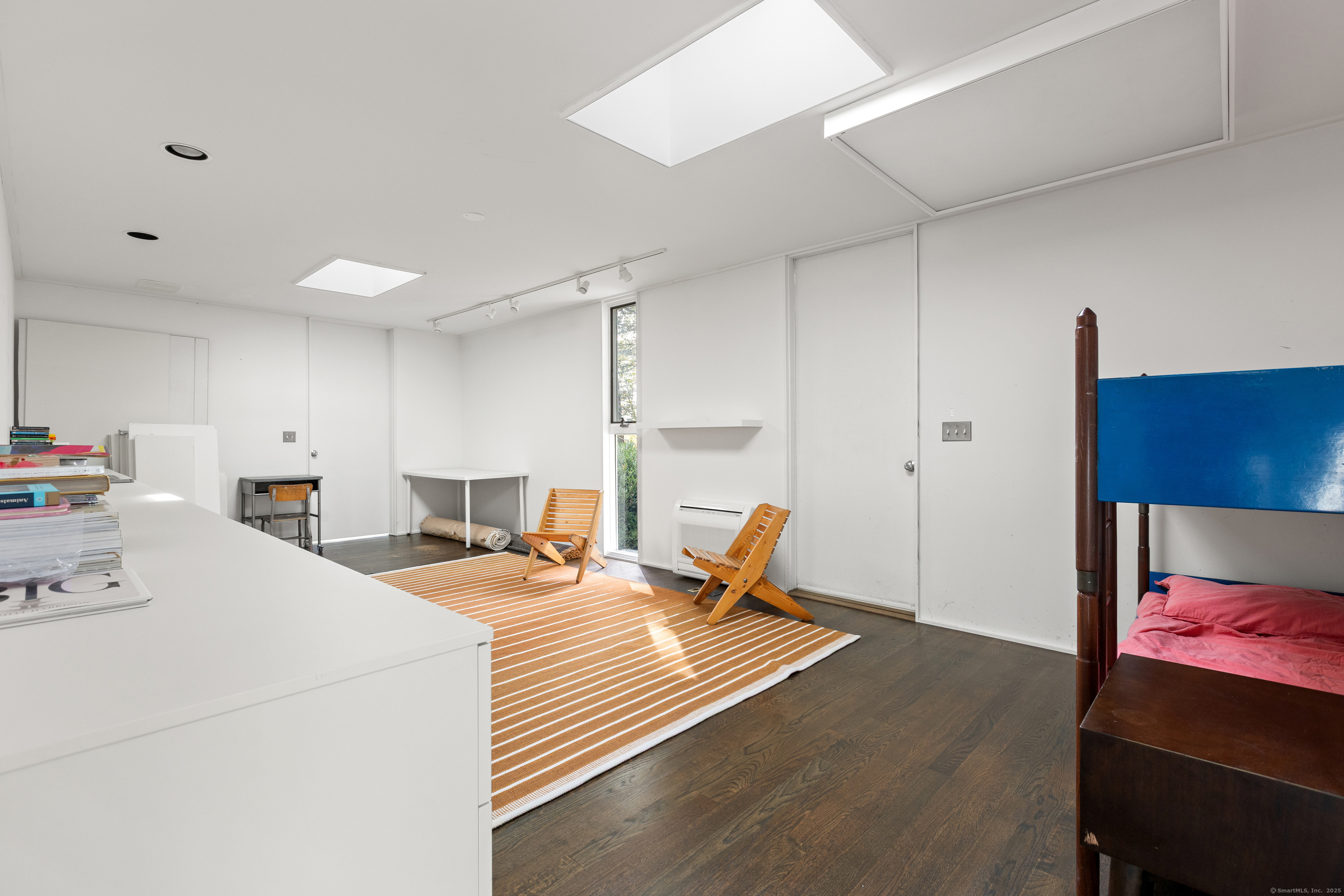 26 Chalburn Road Redding, CT 06896 - Photo 14 of 27